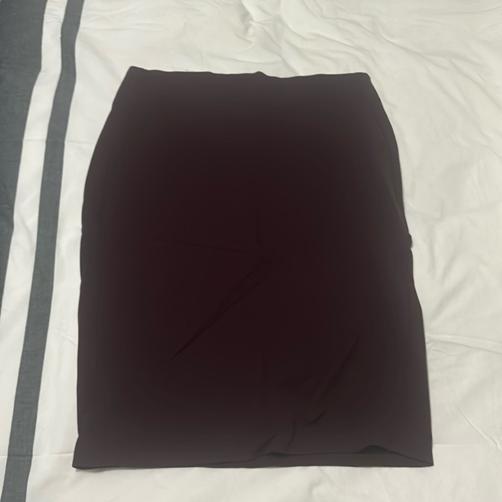 Vince Camato Large skirt, Burgundy color